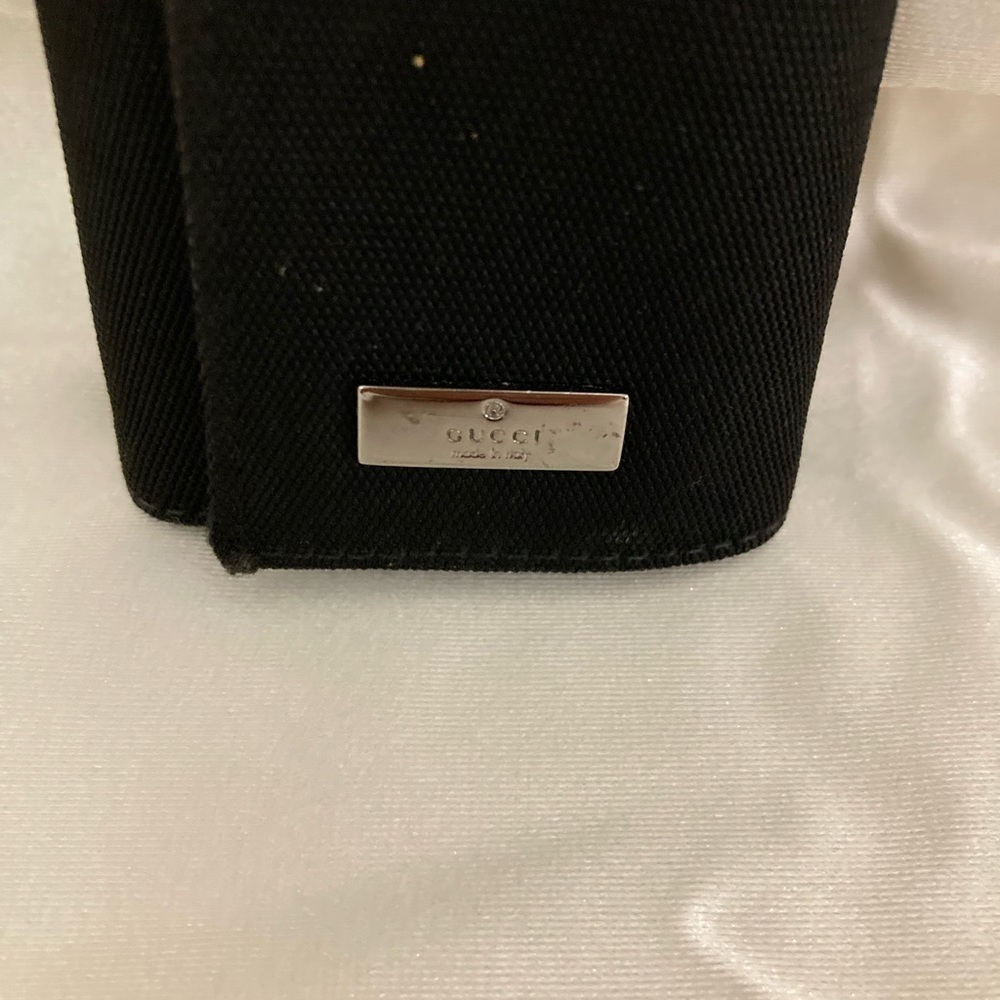 Gucci Canvas 6 Key Case. Authentic Euc, With Date… - image 2